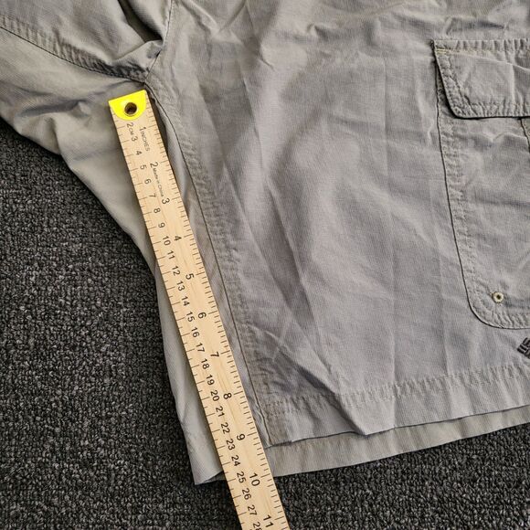 Columbia Men's Large Omni Wick Advanced Evaporation Hiking  Tan Cargo Shorts - Picture 12 of 13